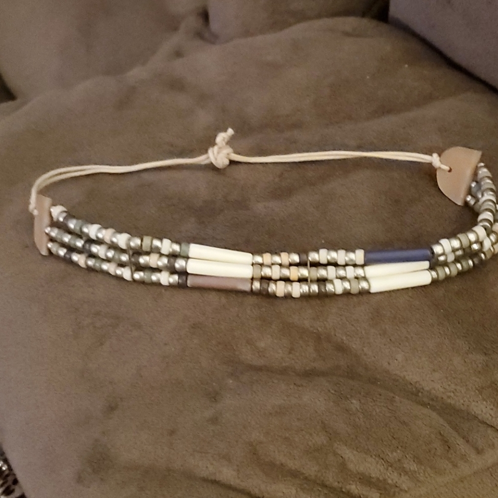 Native choker